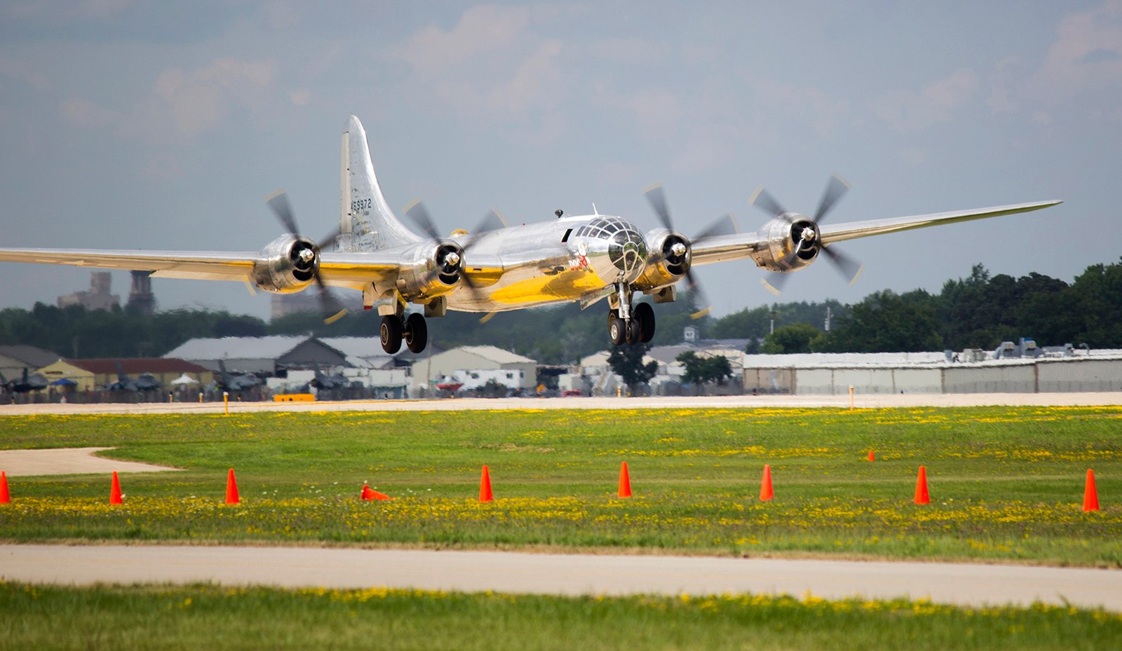 B 29 Doc Adds Houston And Lone Star Flight Museum To Tour Schedule State Aviation Journal